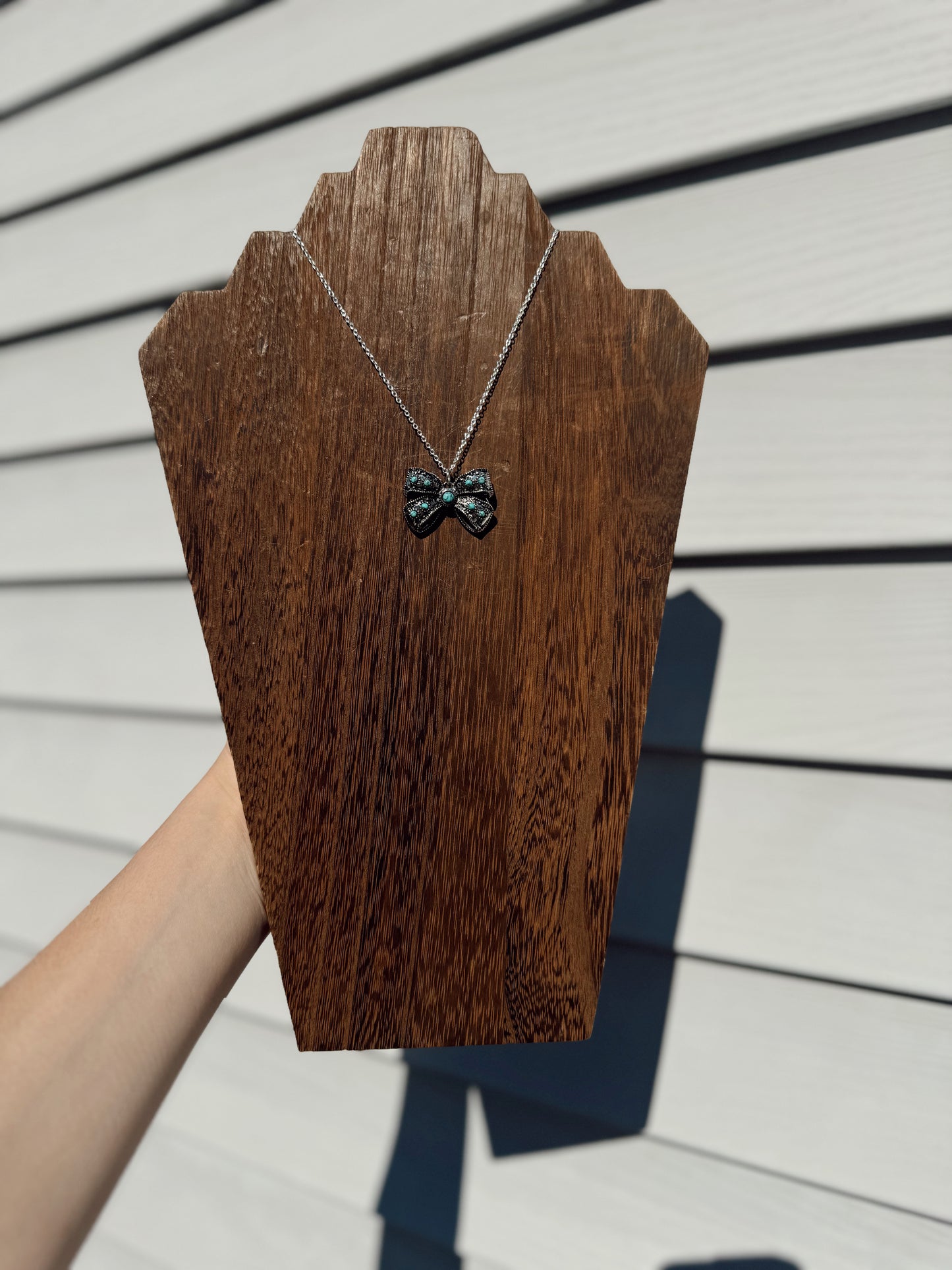 The Chunk Turquoise Bow