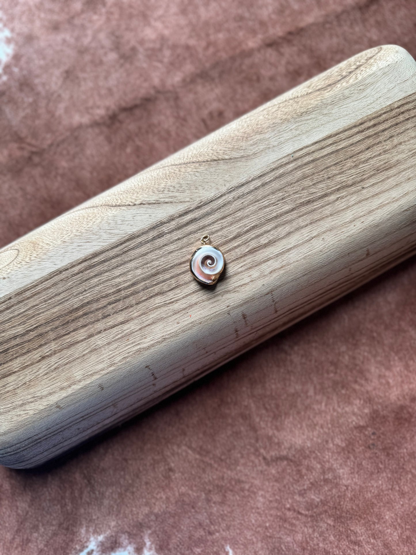 The Swirly Seashell - Custom Charm Bar