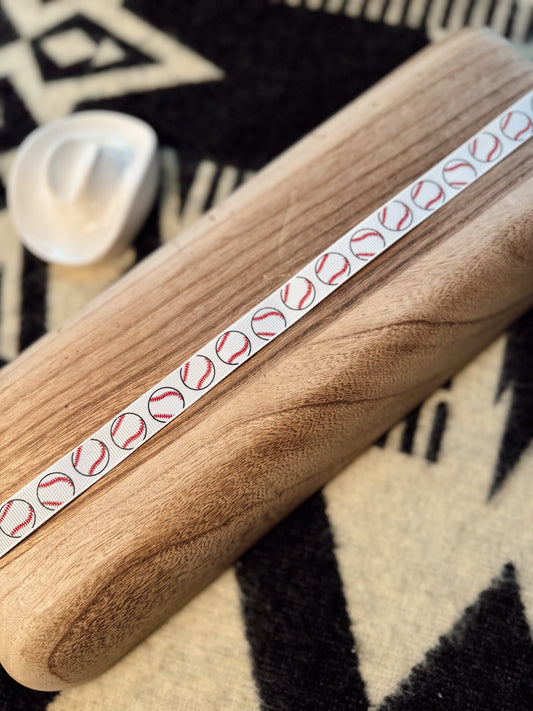 The Baseball Ribbion