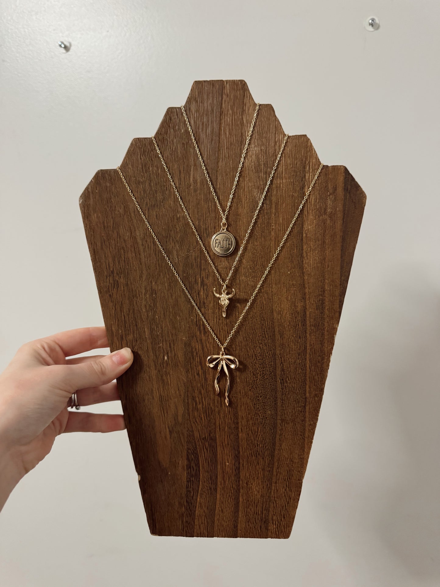 The Golden Bow Longhorn Pack