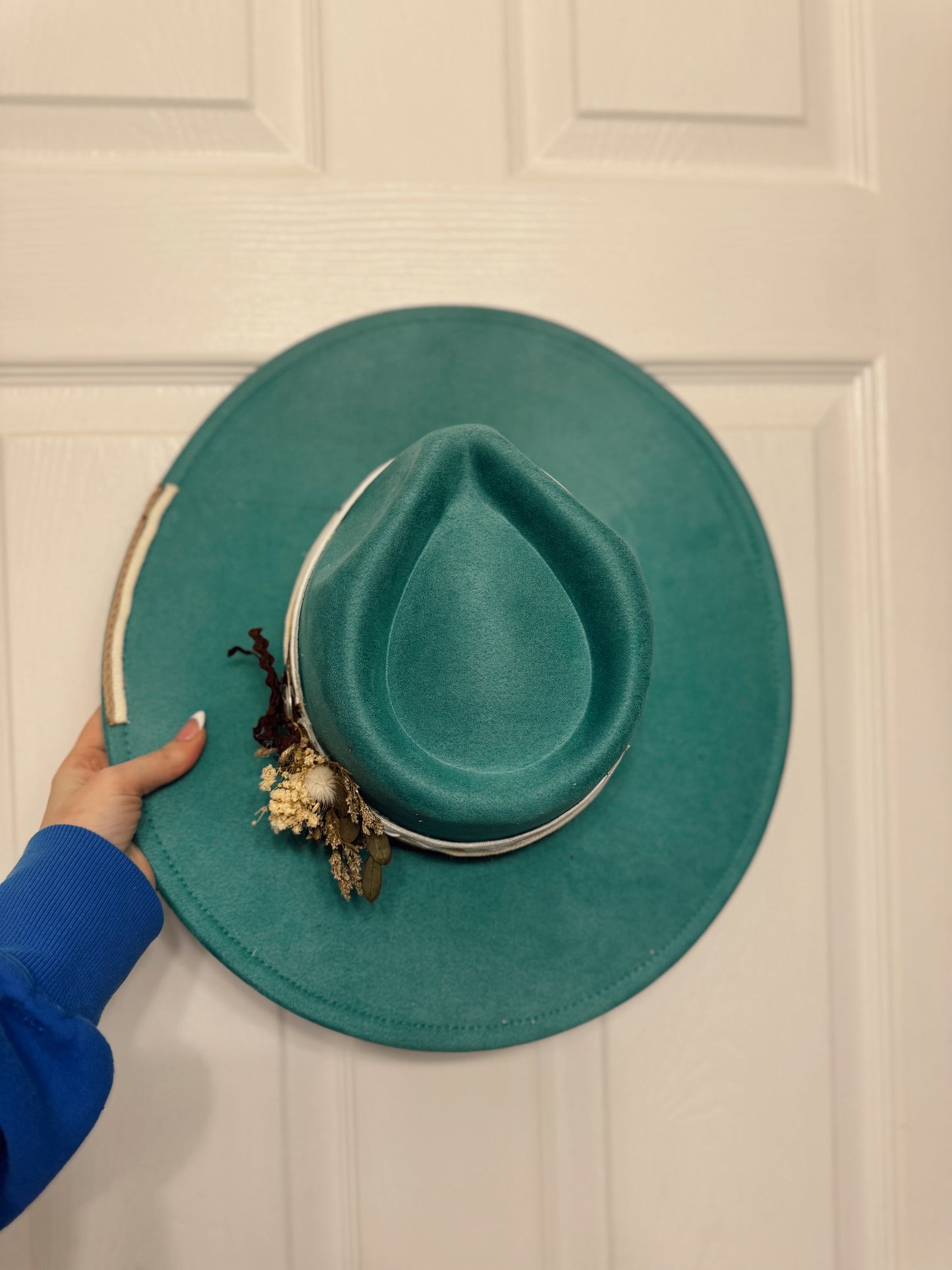 All about Lainey Hat