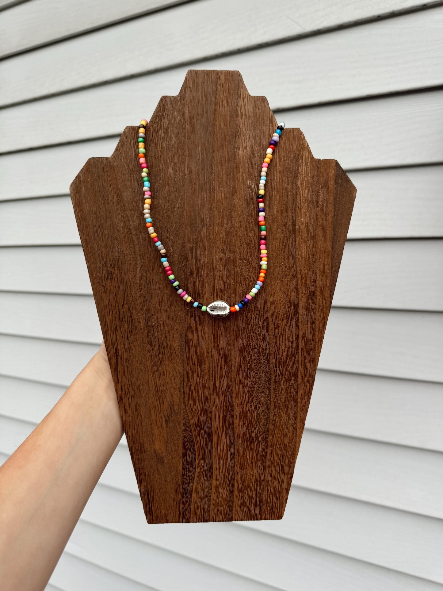 The rainbow shell necklace