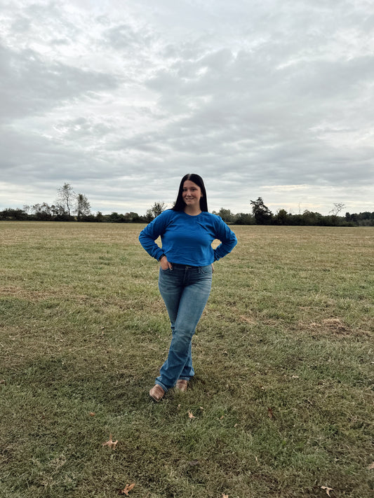The basic blue cropped crewneck