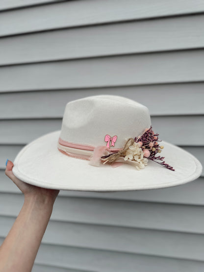 The Pinky Bow Hat