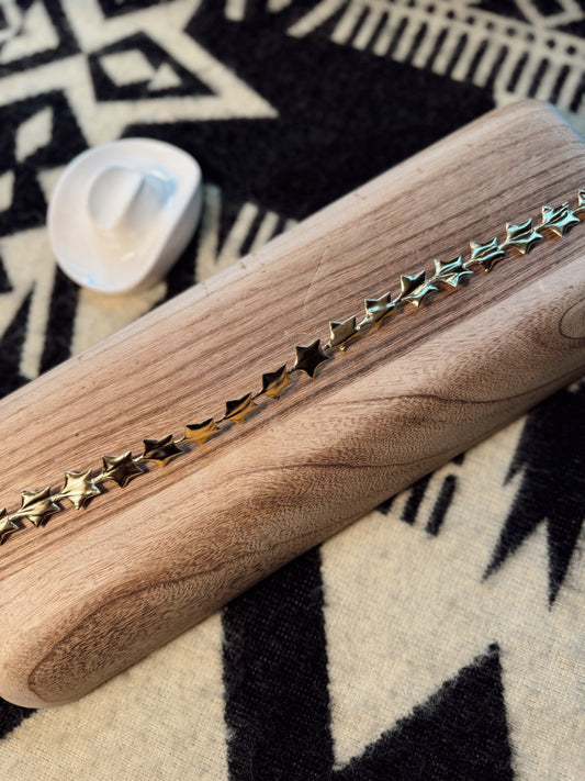 The Gold Star Ribbion