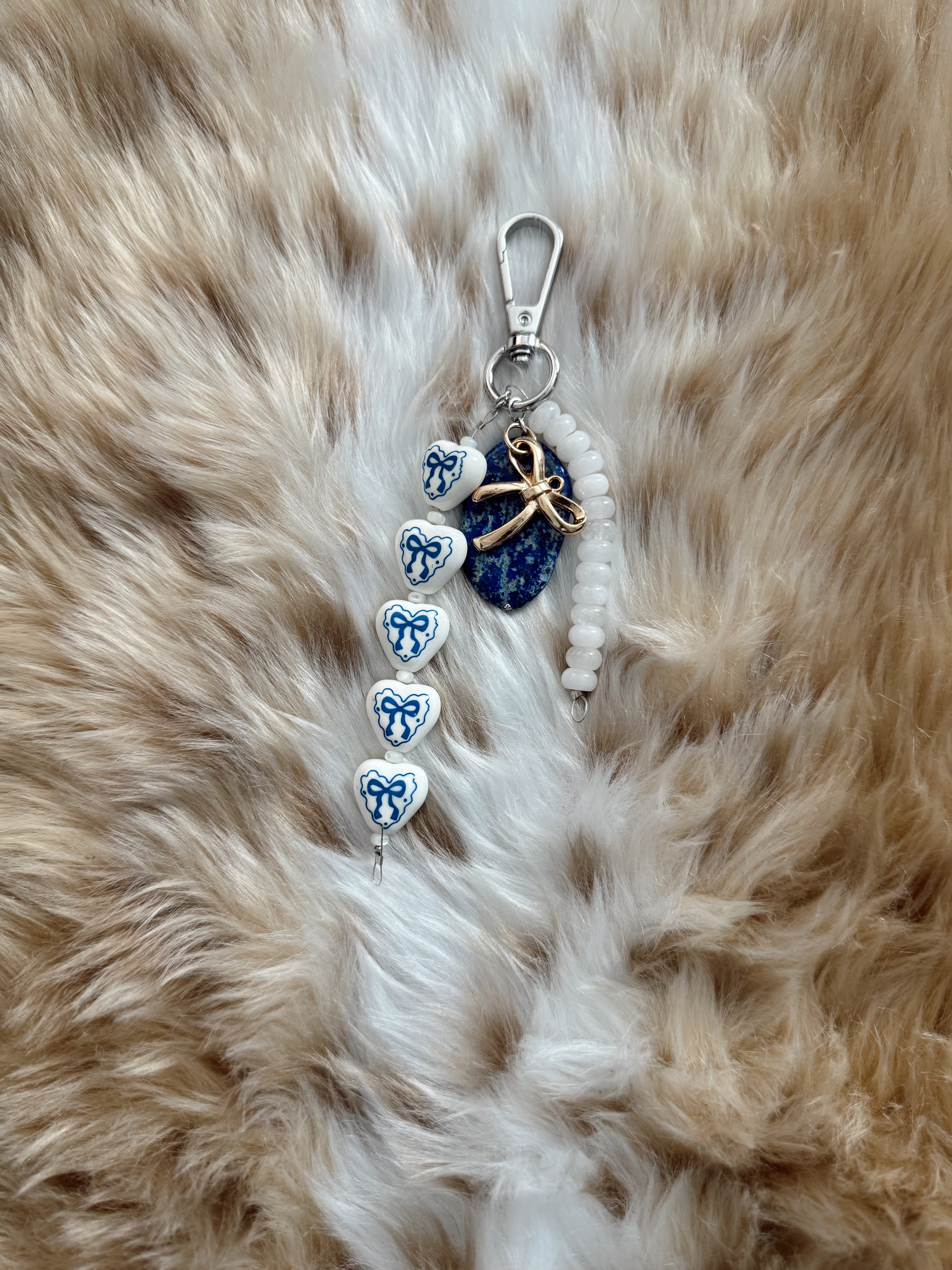 All the Ribbion Keychain