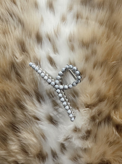 The White Stoned Claw Clips