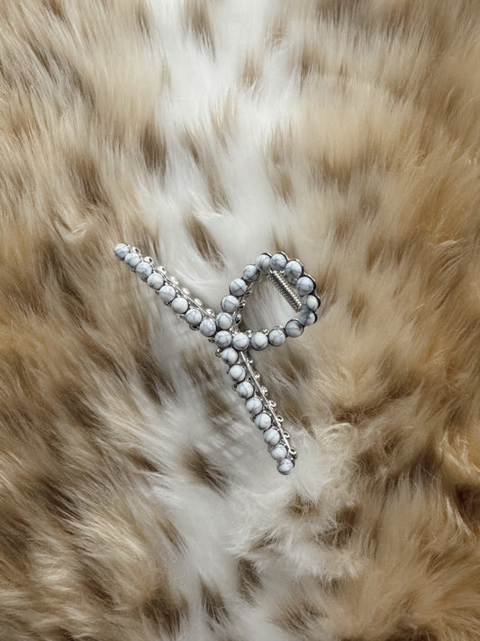 The White Stoned Claw Clips