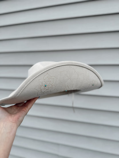 The White Turquoise Wildflower Hat